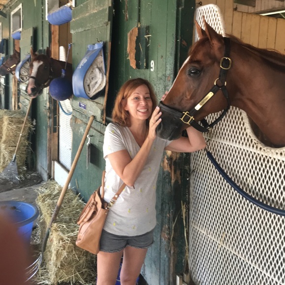 Meet your Posher, Amy - Picture 5 of 6